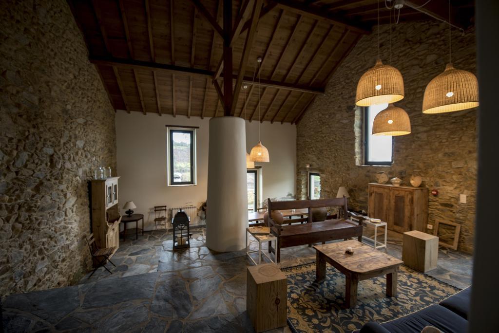 Aldeia do Mato  Quinta Da Eira Velhaゲストハウス エクステリア 写真